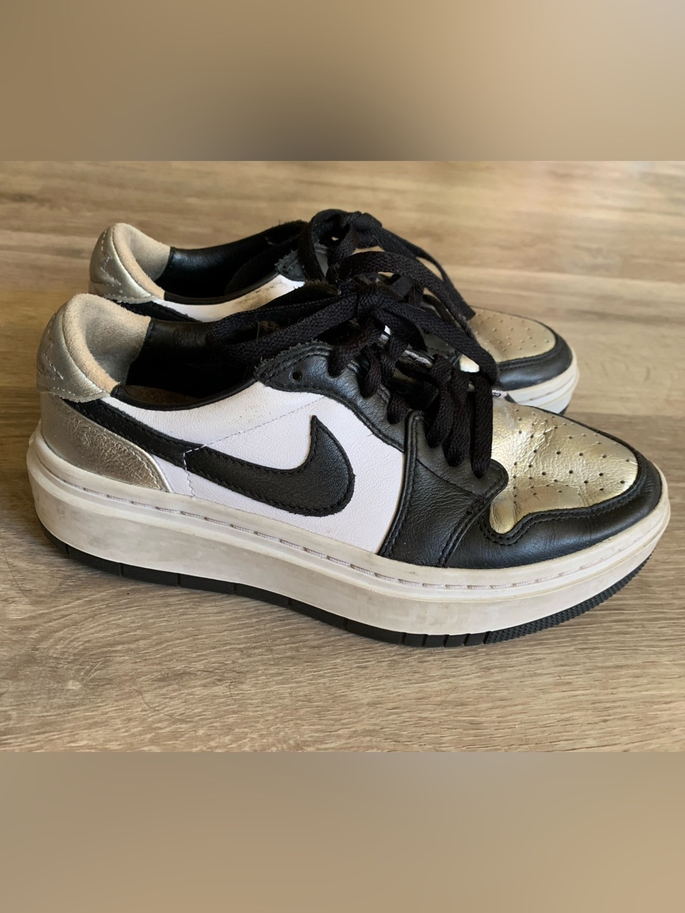 Nike Air Jordan 1 Elevate Low SE Platform Sneakers Shoes Sz US 6 Women's Silver